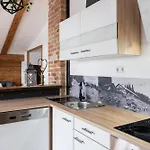 Speiser Apartment