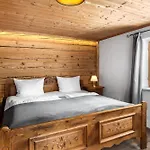 Speiser Apartment
