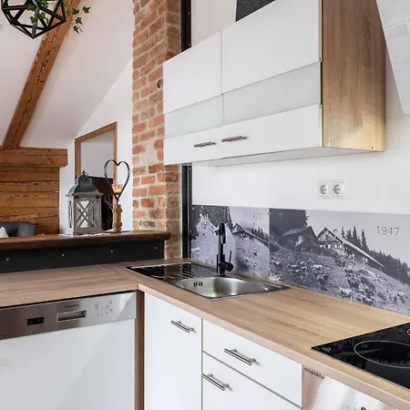 Speiser Apartment