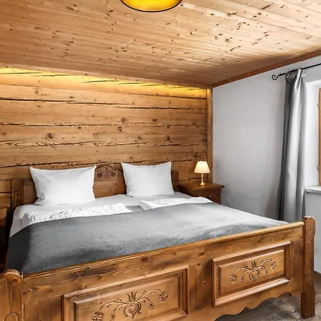 Speiser Apartment